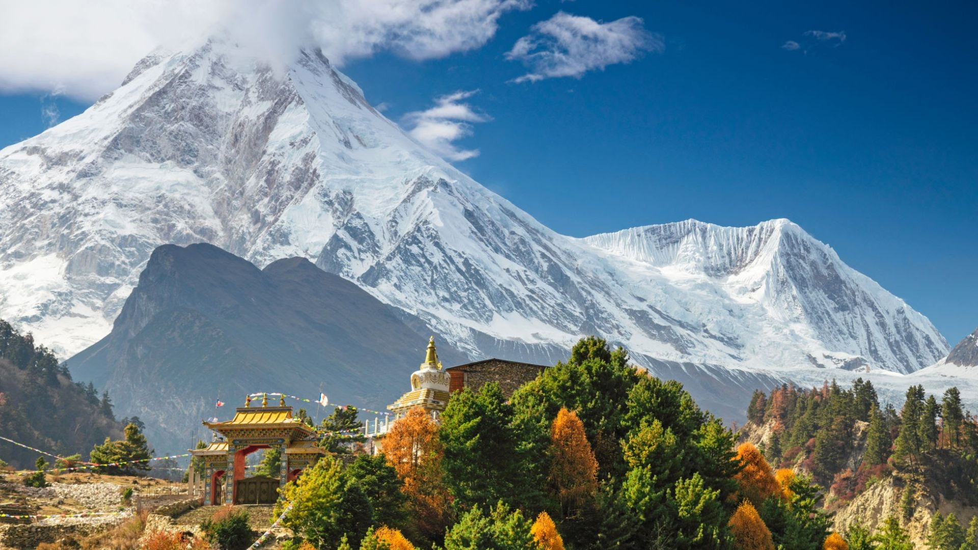 Gunung Manaslu: Gunung Tertinggi Kedelapan di Dunia