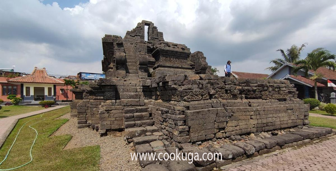 Candi Jago Simbol Keagungan